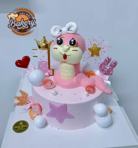 Bánh Kem Hình Con Rắn Xinh Xắn