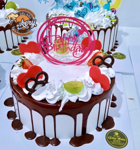Bánh Kem Sinh Nhật Trang Trí Trái Cây
