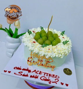 Bánh Kem Trái Cây Nho Xanh