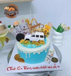 Mẫu Bánh Kem Sinh Nhật Có Icon Xe Hơi Siêu Cute