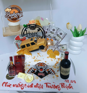 Bánh Kem Bắp Kết Hợp Trang Trí Trái Cây Rượu Vang...