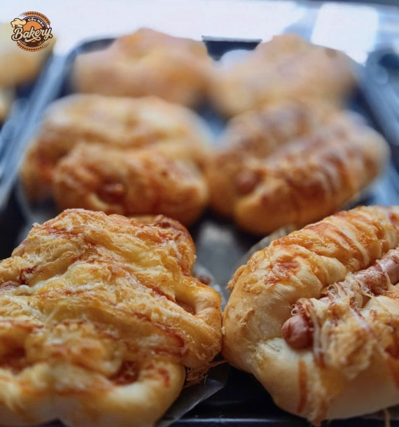 Bánh Mì Xúc Xích Chà Bông