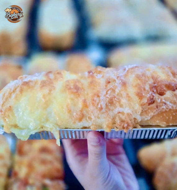  Bánh Mì Nướng Có Sữa Phủ