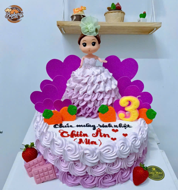 +5 Mẫu Bánh Kem Sinh Nhật Thiết Kế Hoạ Tiết Công Chúa