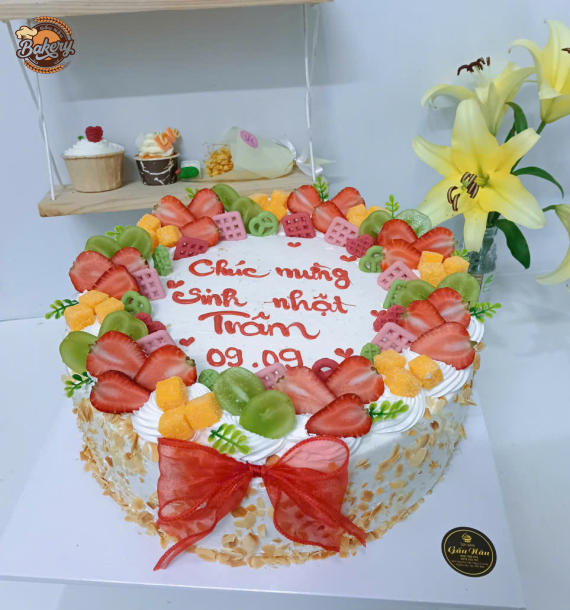 Bánh Kem Bắp Phô Mai Kết Hợp Trang Trí Trái Cây