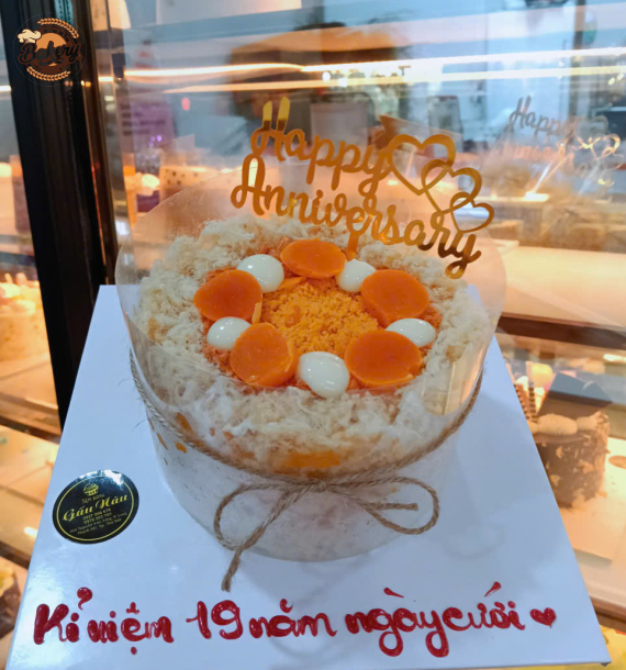 Bánh Bông Lan Trứng Muối Kết Hợp Bánh Tiramisu 